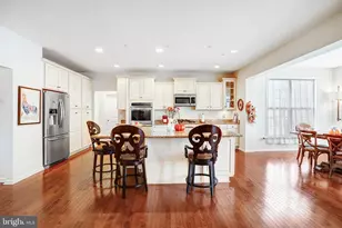 2706 Sir Michael Pl, Lanham, MD 20706 - Photo 12