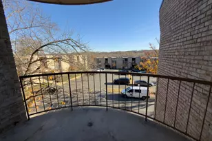 3327 Huntley Sq Dr, Temple Hills, MD 20748 - Photo 20