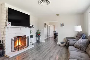 16115 Holly Dr, Waldorf, MD 20601 - Photo 10