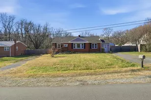 16115 Holly Dr, Waldorf, MD 20601 - Photo 4