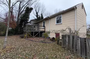 4803 Somerset Rd, Riverdale, MD 20737 - Photo 14