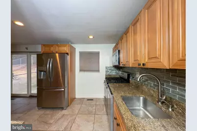 12604 Applecross Drive, Clinton, MD 20735 - Photo 10