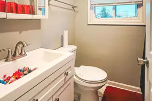 7147 Donnell Pl, District Heights, MD 20747 - Photo 12