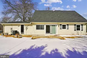 16005 Pennant Ln, Bowie, MD 20716 - Photo 8