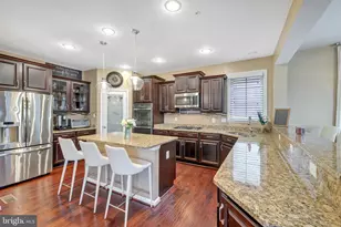 2710 Swann Wing Ct, Glenarden, MD 20706 - Photo 10