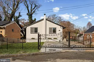 605 Elfin Ave, Capitol Heights, MD 20743 - Photo 2