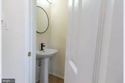 1739 Countrywood Court, Landover, MD 20785 - Photo 32