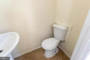 1739 Countrywood Ct, Landover, MD 20785 - Photo 34