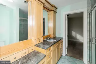 17211 Queen Anne Bridge Rd, Bowie, MD 20716 - Photo 14