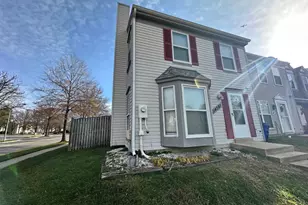 14781 London Ln, Bowie, MD 20715 - Photo 2