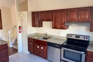 805 Avis Dr, Upper Marlboro, MD 20774 - Photo 10