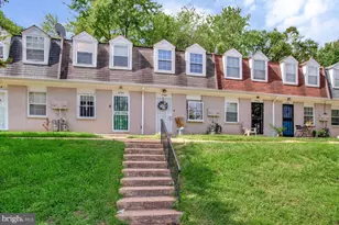 1748 Dutch Village Dr, Landover, MD 20785 - Photo 2