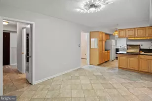13001 Beechtree Ln, Bowie, MD 20715 - Photo 16
