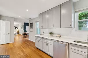 4001 Shepherd St, Brentwood, MD 20722 - Photo 16