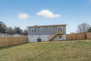 201 Royal Oak Cir, Hyattsville, MD 20785 - Photo 40