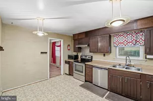 12101 Hunterton St, Upper Marlboro, MD 20774 - Photo 4