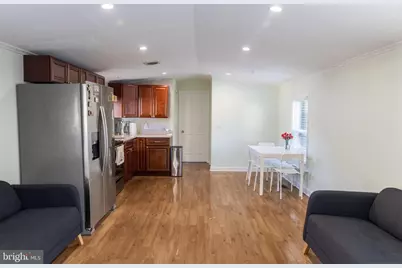 2000 Grovewood, Capitol Heights, MD 20731 - Photo 2