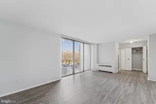 6100 Westchester Park Dr, College Park, MD 20740 - Photo 2