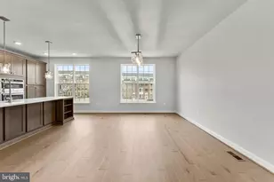 608 Catamaran Wy, National Harbor, MD 20745 - Photo 4