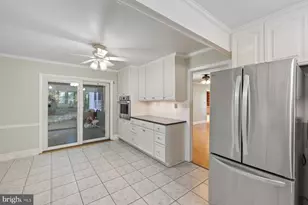 12707 Beaverdale Ln, Bowie, MD 20715 - Photo 18