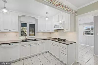 12707 Beaverdale Lane, Bowie, MD 20715 - Photo 16