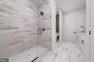 125 Kinsale Pl, National Harbor, MD 20745 - Photo 8