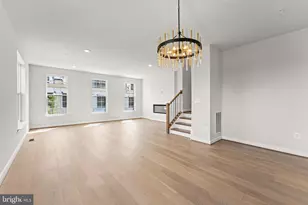 623 Trimaran Wy, Oxon Hill, MD 20745 - Photo 18