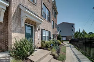 2714 Pinebrook Rd, Landover, MD 20785 - Photo 4