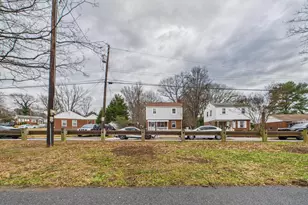 9723 Narragansett Pkwy, College Park, MD 20740 - Photo 34