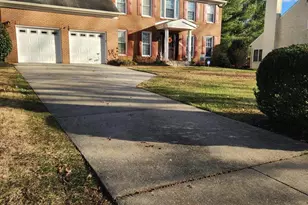 4309 Saddle River Dr, Bowie, MD 20720 - Photo 2