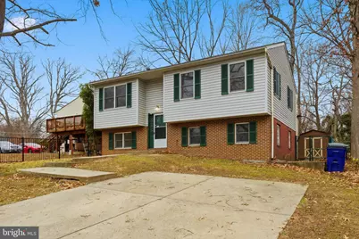 4904 Hollywood Road, College Park, MD 20740 - Photo 2