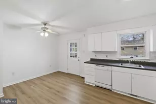 4904 Hollywood Rd, College Park, MD 20740 - Photo 10