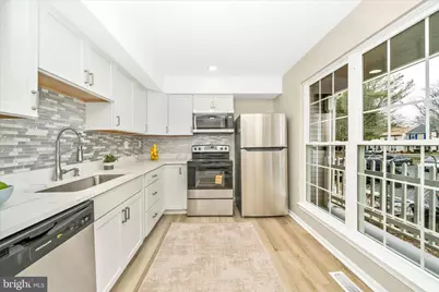 7411 Shady Glen Terrace, Capitol Heights, MD 20743 - Photo 8