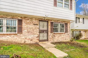 6415 Valley Park Rd, Capitol Heights, MD 20743 - Photo 2