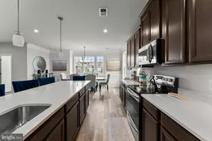 9647 Glassy Creek Way, Upper Marlboro, MD 20772 - Photo 12