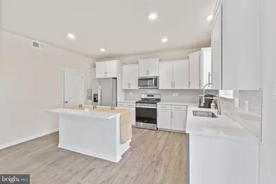 5222 Manor Park Drive, Upper Marlboro, MD 20772 - Photo 6