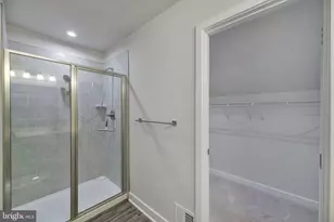 225 Garrett A Morgan Blvd, Hyattsville, MD 20785 - Photo 24