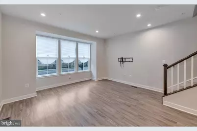 225 Garrett A Morgan Boulevard, Hyattsville, MD 20785 - Photo 8