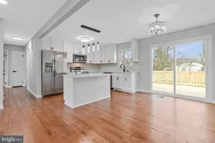 5904 Justina Dr, Lanham, MD 20706 - Photo 10