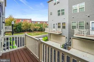 2808 Devonshire Clfs Ter, Hyattsville, MD 20782 - Photo 16