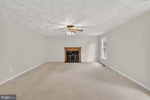 8508 Hillview Rd, Landover, MD 20785 - Photo 8