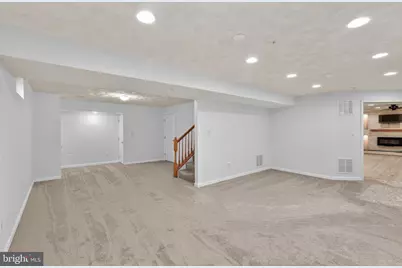 8508 Hillview Road, Landover, MD 20785 - Photo 36