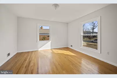 8604 Imperial Drive, Laurel, MD 20708 - Photo 22