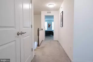 2731 Pinebrook Rd, Landover, MD 20785 - Photo 10