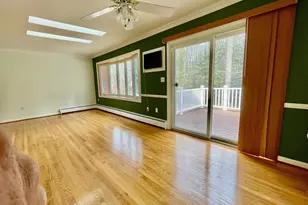 11341 Frances Dr, Beltsville, MD 20705 - Photo 10