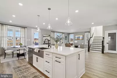 908 Midbrook Ln, Bowie, MD 20716 - Photo 10