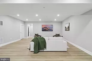 908 Midbrook Ln, Bowie, MD 20716 - Photo 40