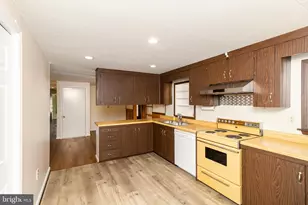 921 Palmer Rd, Fort Washington, MD 20744 - Photo 6