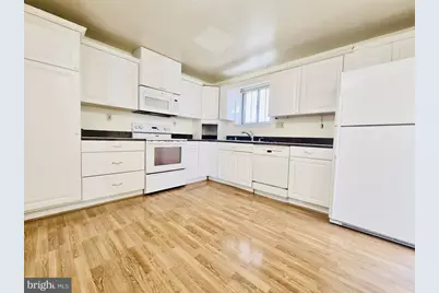 7400 Pembroke Drive, Clinton, MD 20735 - Photo 6