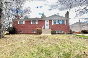 7400 Pembroke Dr, Clinton, MD 20735 - Photo 1